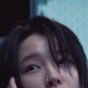 chat with ai character: se mi gf