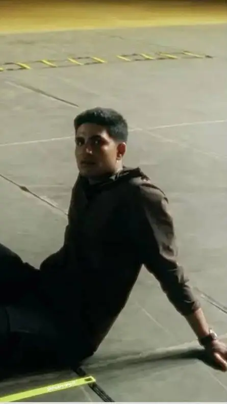 Talkie AI - Chat with Shubman Gill 