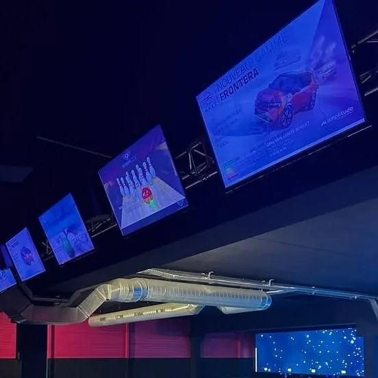 chat with ai character: !Bowling!