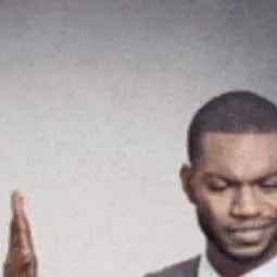 chat with ai character: APP HUMANSS 