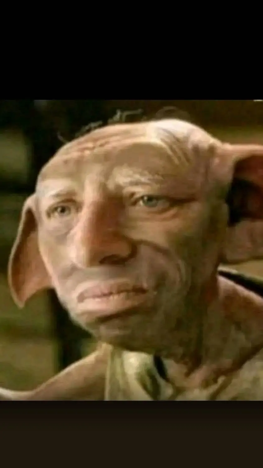 ai character: Bözsi néni  background