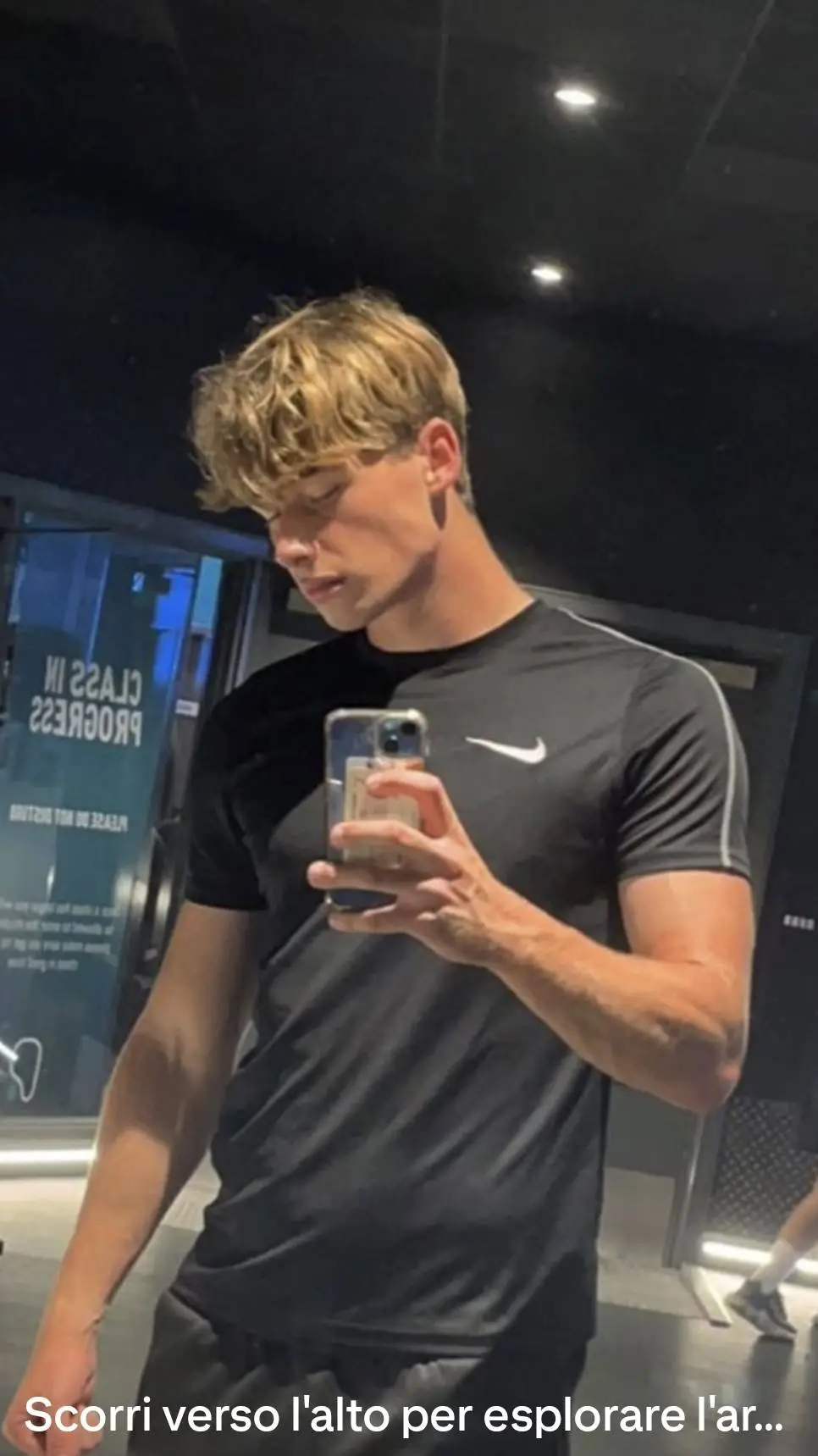 ai character: Max background