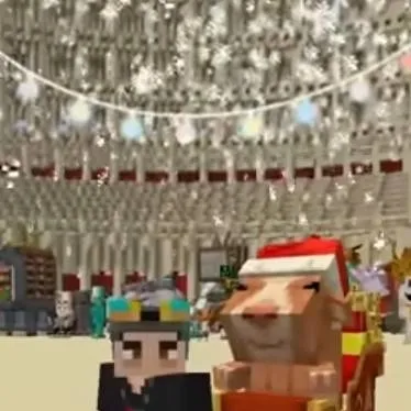 chat with ai character: Herios