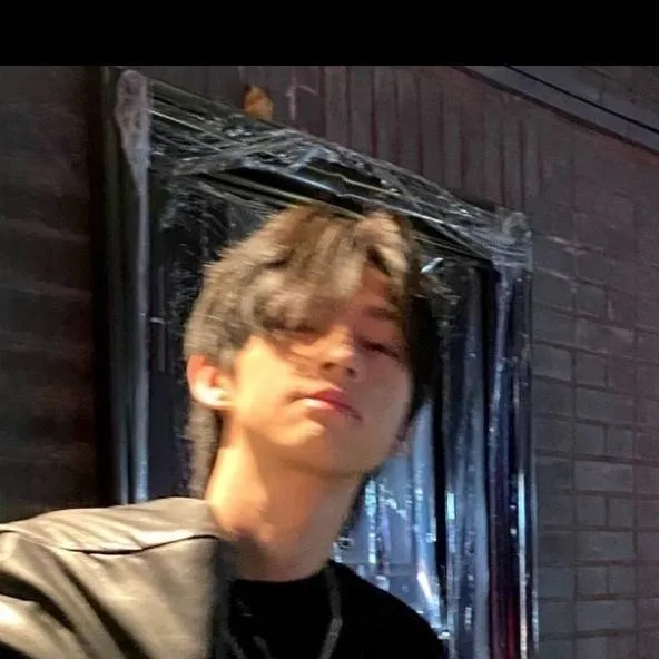 chat with ai character: ~•Jaden Casino•~