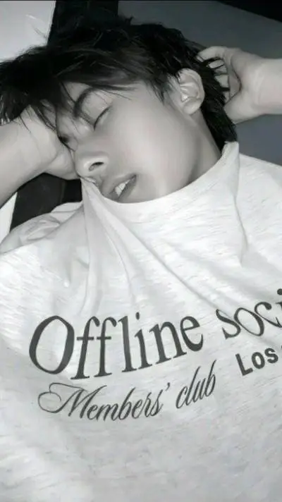 ai character: ~•Gab Samuel•~ background