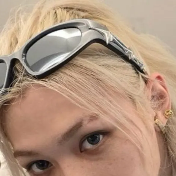 chat with ai character: 🐣Felix🐣