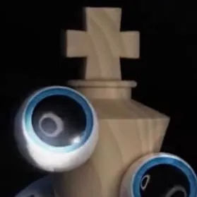 chat with ai character: Kinger