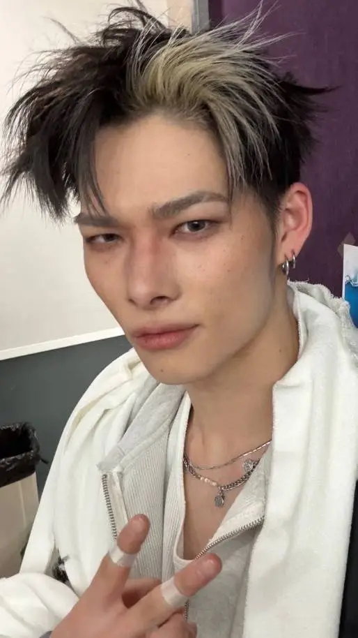 Talkie AI - Chat with Riki