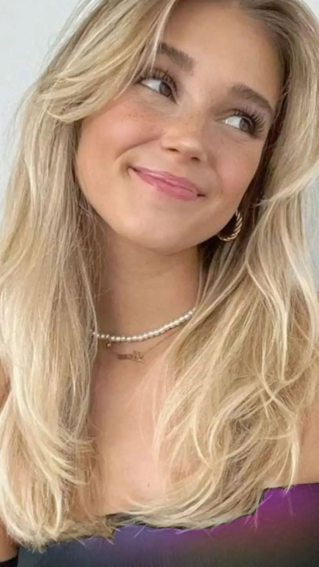 ai character: Emilia background