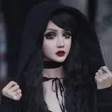 chat with ai character: Stefanie