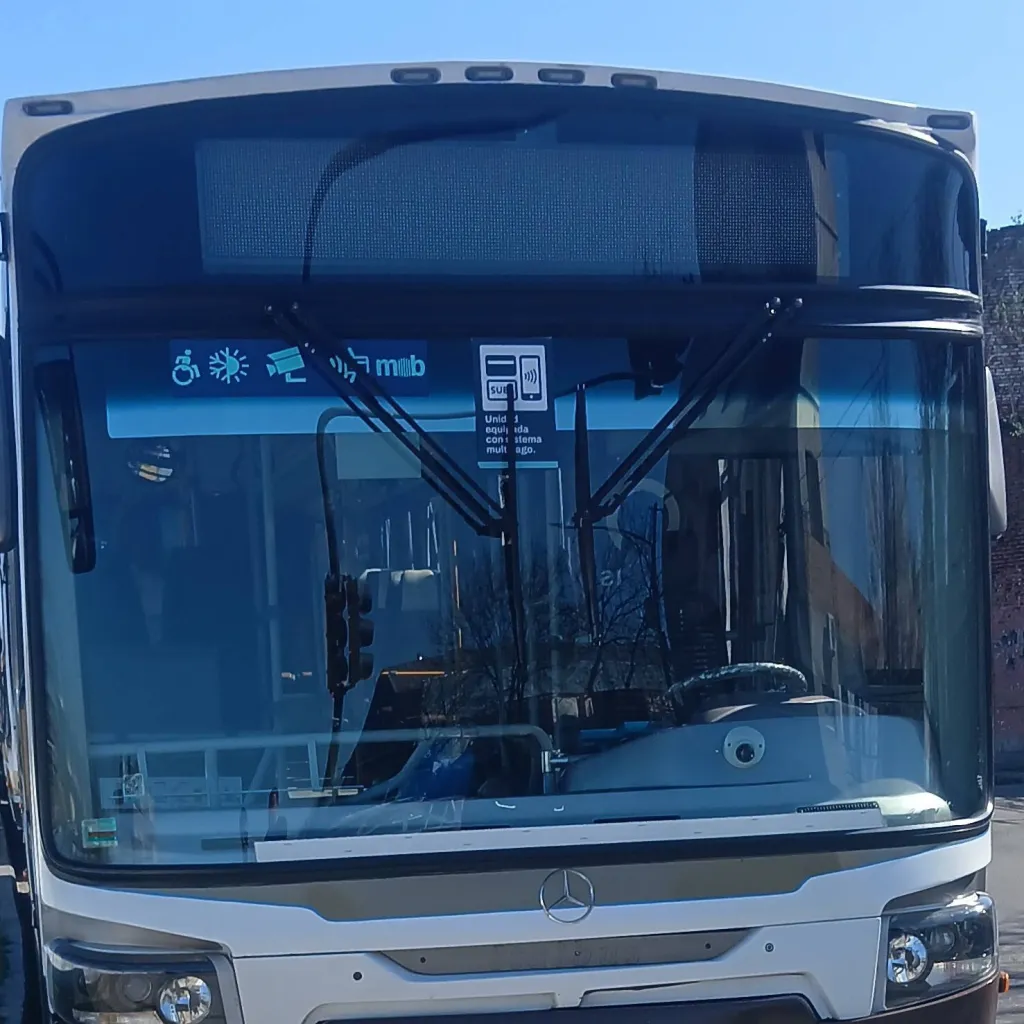 chat with ai character: 🥰Italbusa🥰