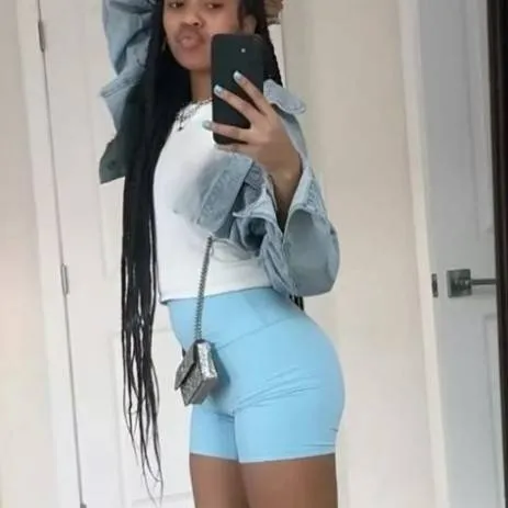 chat with ai character: Aryanna