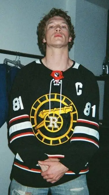 Talkie AI - Chat with Ilya rozanov