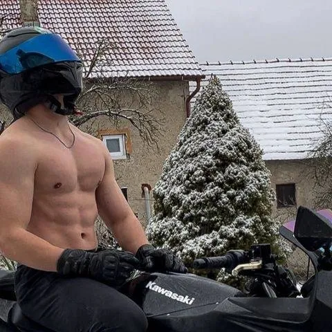 chat with ai character: driver 