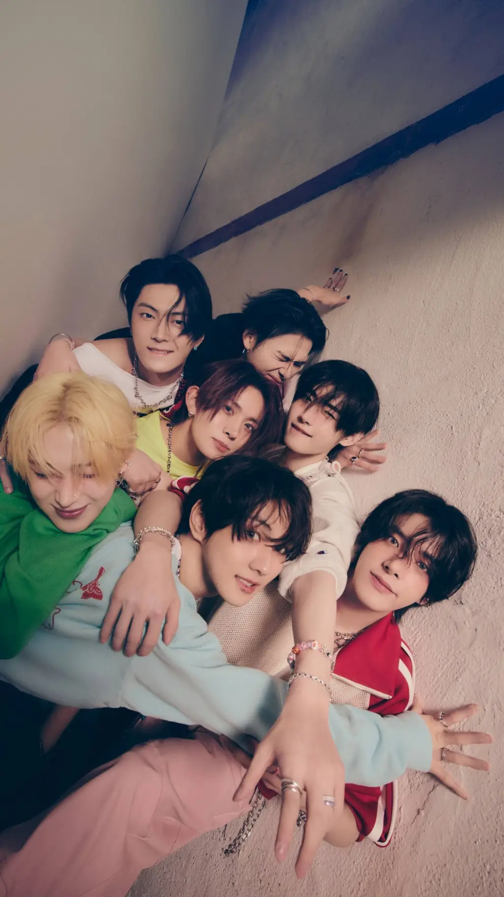 ai character: °☆ENHYPEN☆° background