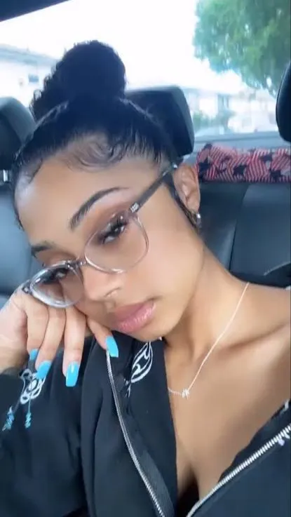 ai character: Baddie background