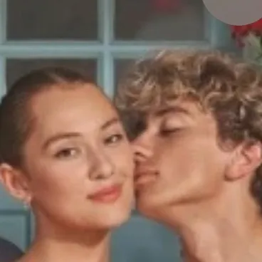 chat with ai character: Wedding plans