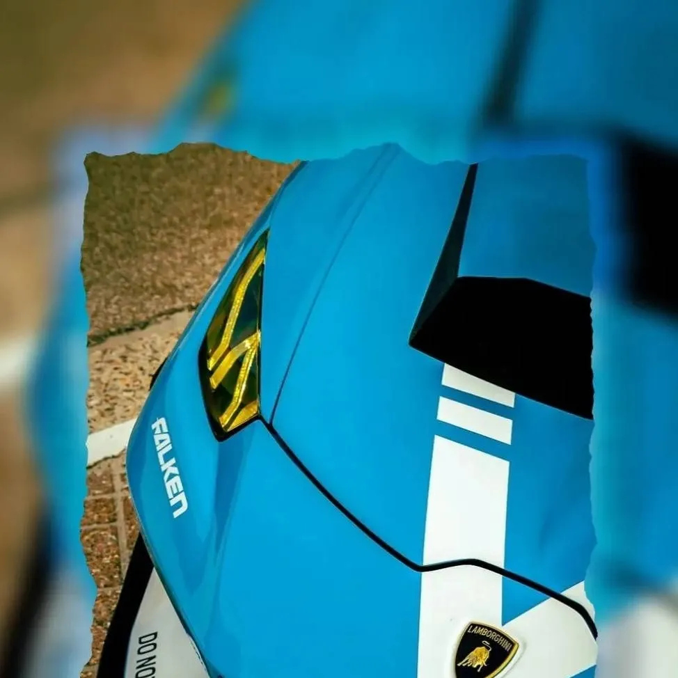 chat with ai character: Lamborghini