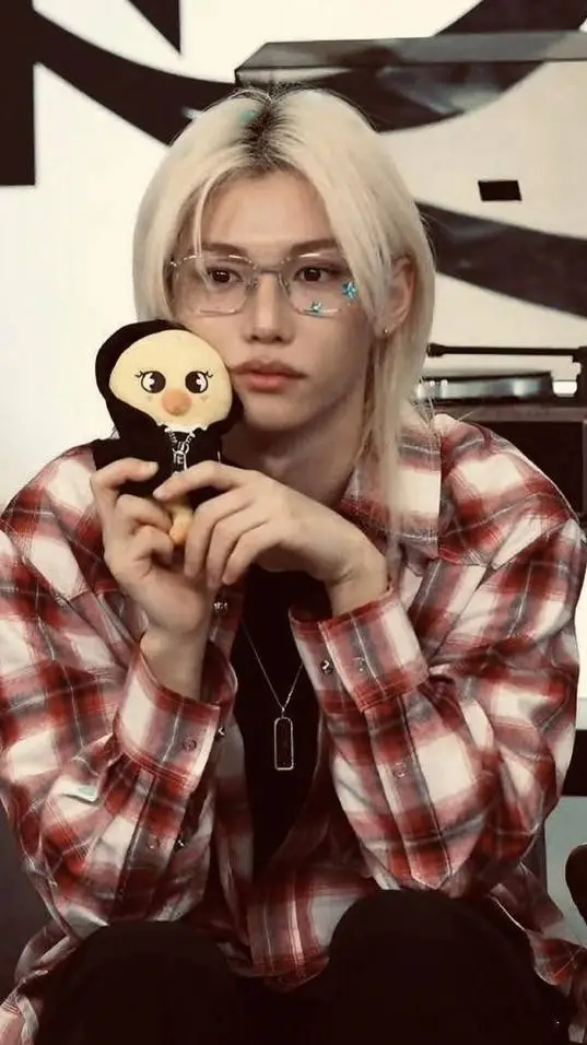 Talkie AI - Chat with Lixiee<3