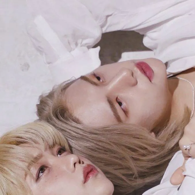 chat with ai character: Hyunlix