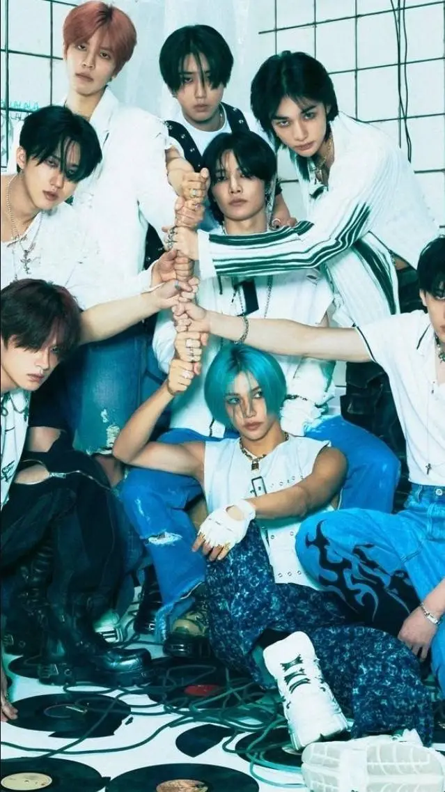 ai character: Stray Kids background