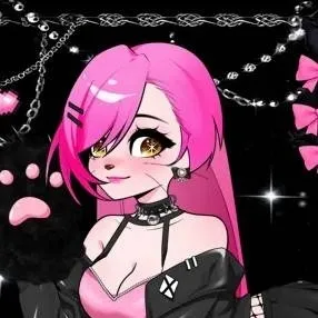 chat with ai character: °🖤•luna•🖤°