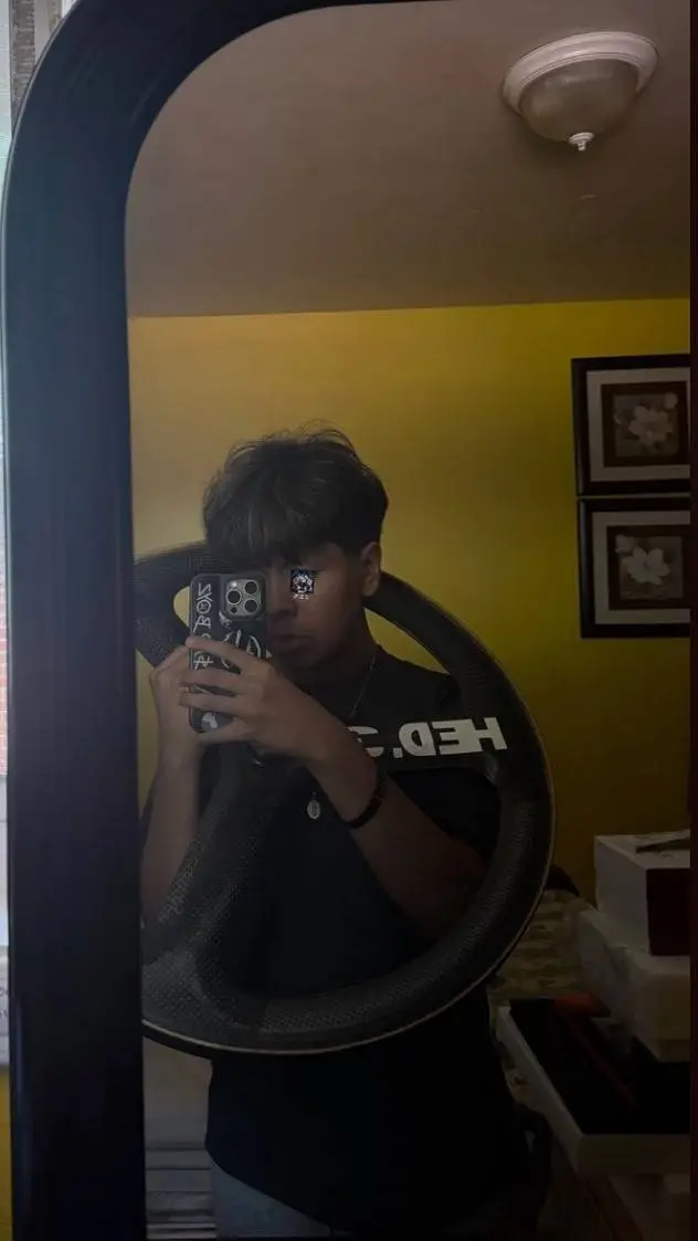 ai character: Sammy background