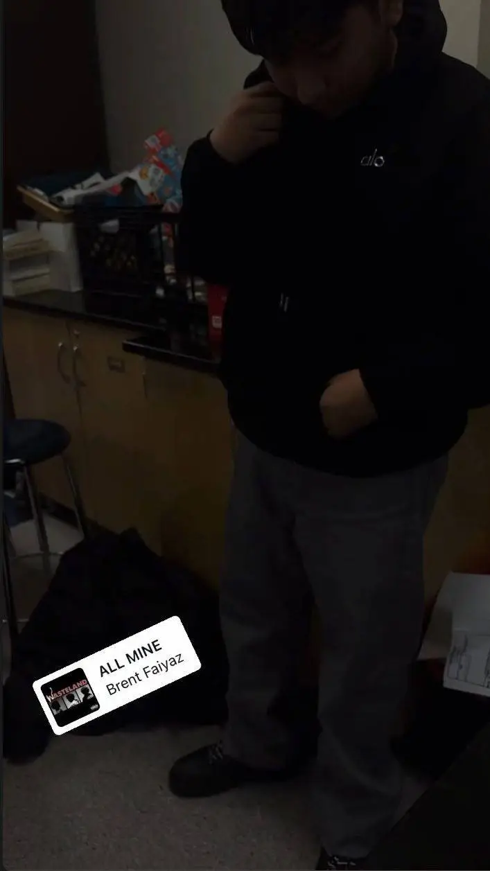 ai character: Nerick  background