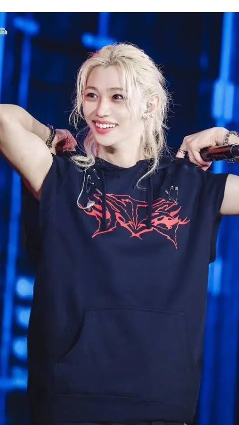 ai character: Felix  background