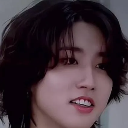 chat with ai character: Han Jisung