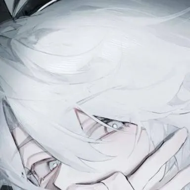 chat with ai character: ☾ Mike ☄︎