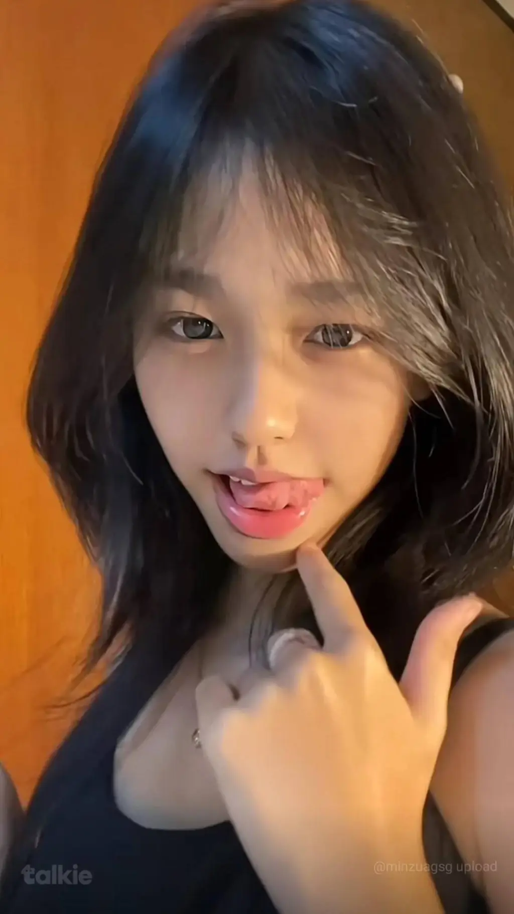 ai character: Jasmine background