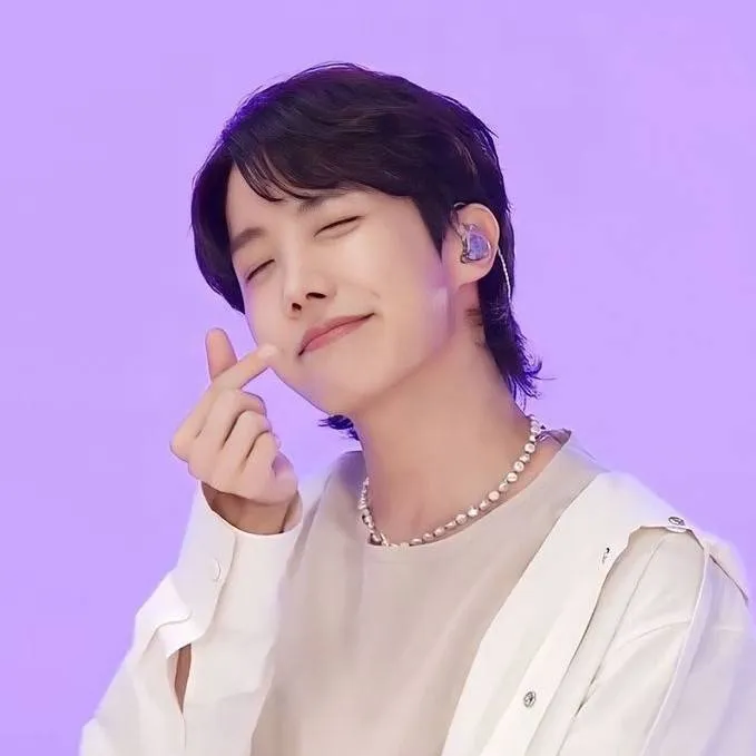 chat with ai character: jhope 