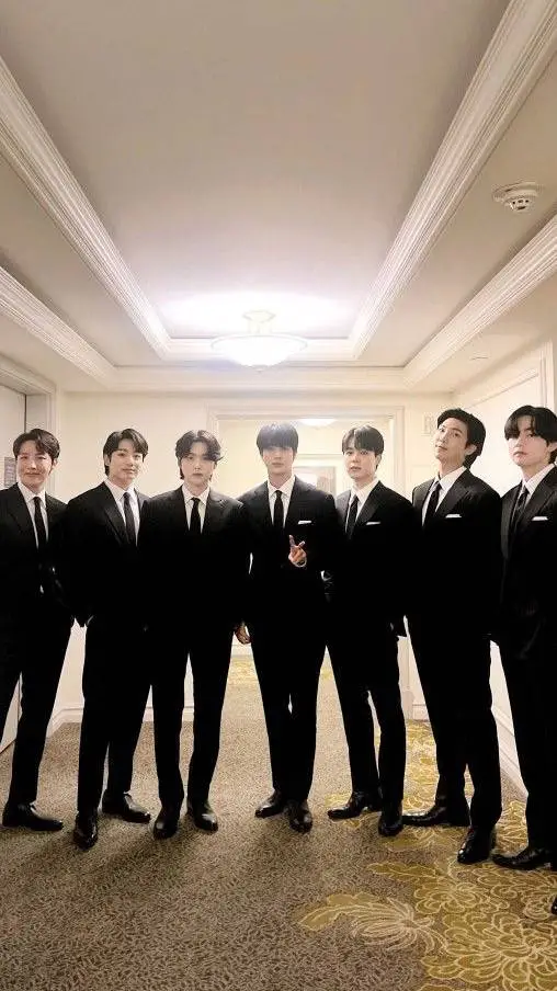 ai character: bts 💜💜 background