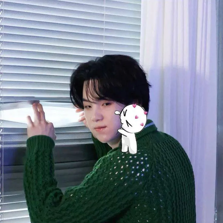 chat with ai character: suga
