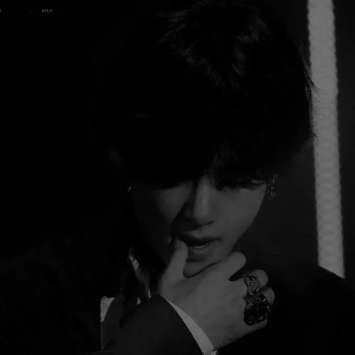 chat with ai character: teahyung 