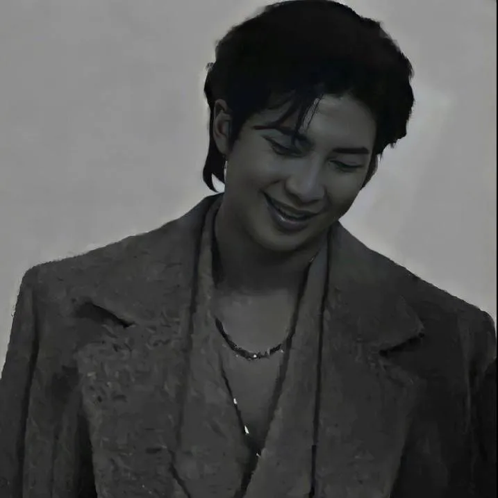 chat with ai character: Kim Namjoon 