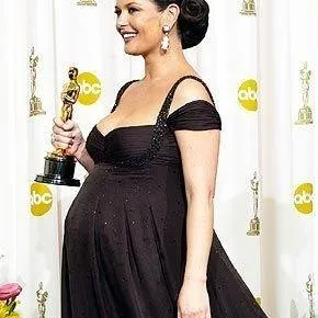 chat with ai character: CatherineZetaJones