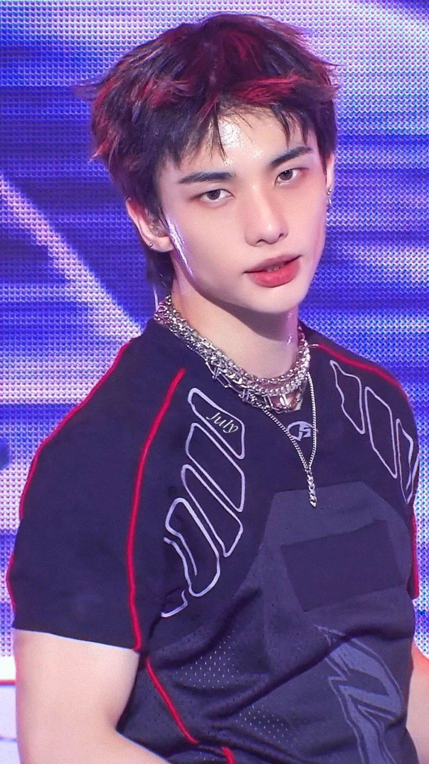 ai character: Hyunjin background