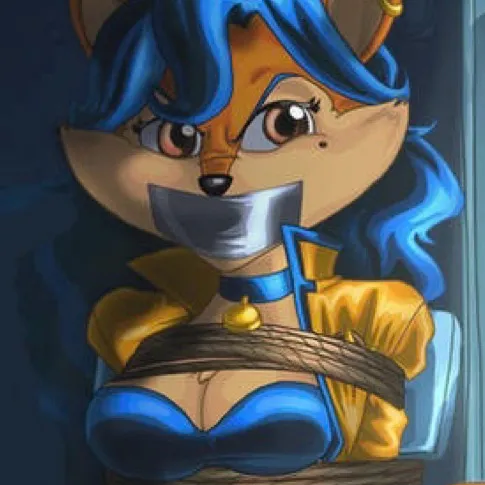chat with ai character: Carmelita Fox 