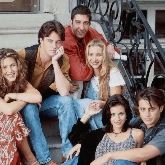 chat with ai character: Friends 1994