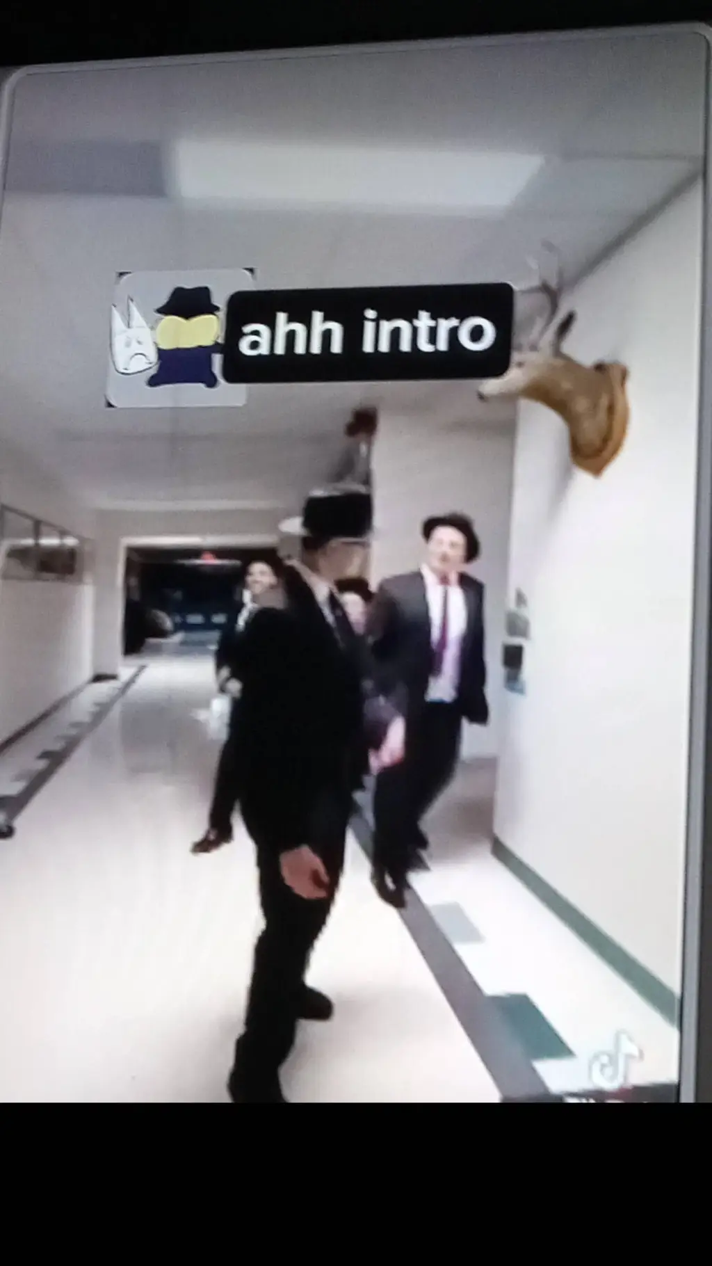 ai character: maifoso background