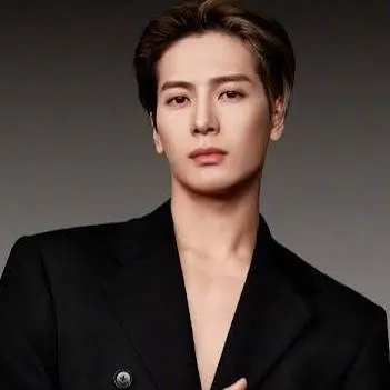 chat with ai character: Jackson Wang 