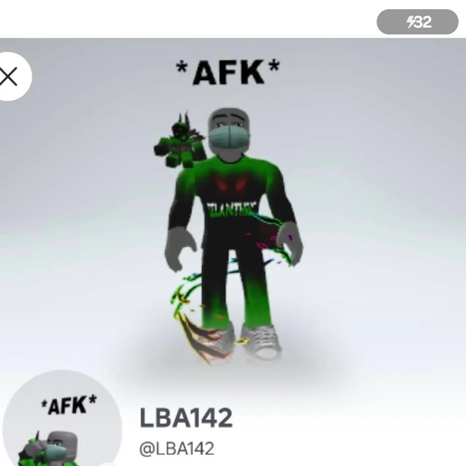 chat with ai character: LBA142