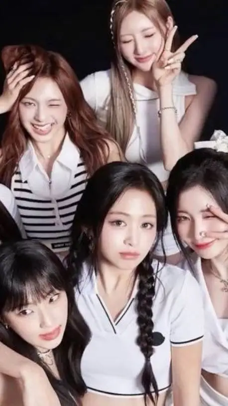 ai character: Babymonster  background