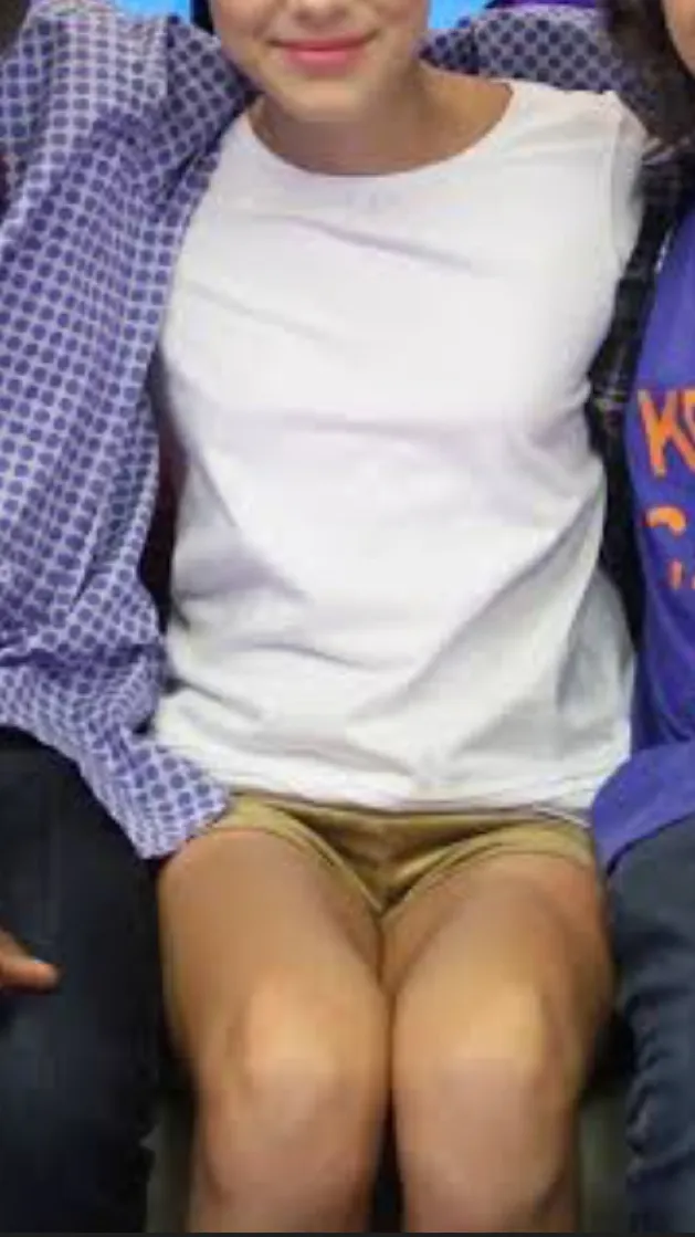 ai character: Gang background