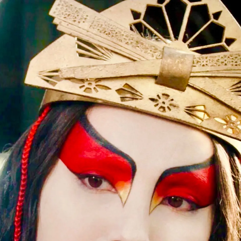 chat with ai character: SUKI-AVATAR