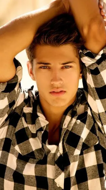 ai character: Baby mama drama  background