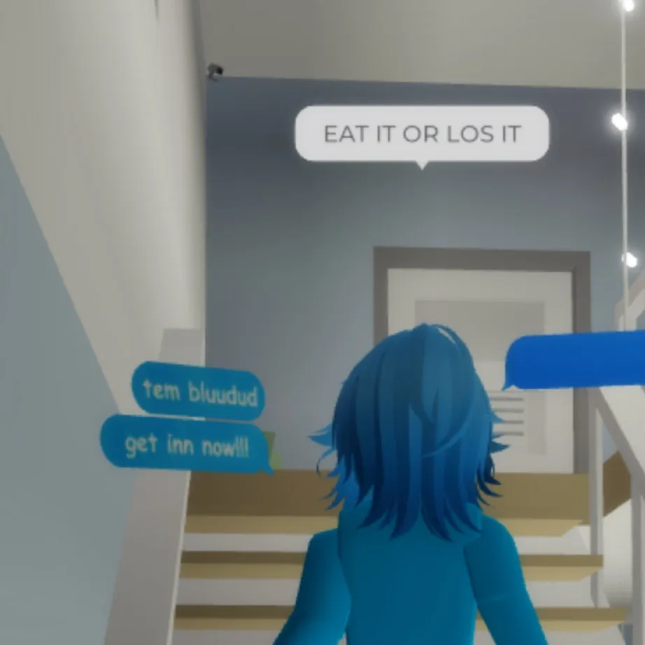 chat with ai character: HUNGRY 🤤 