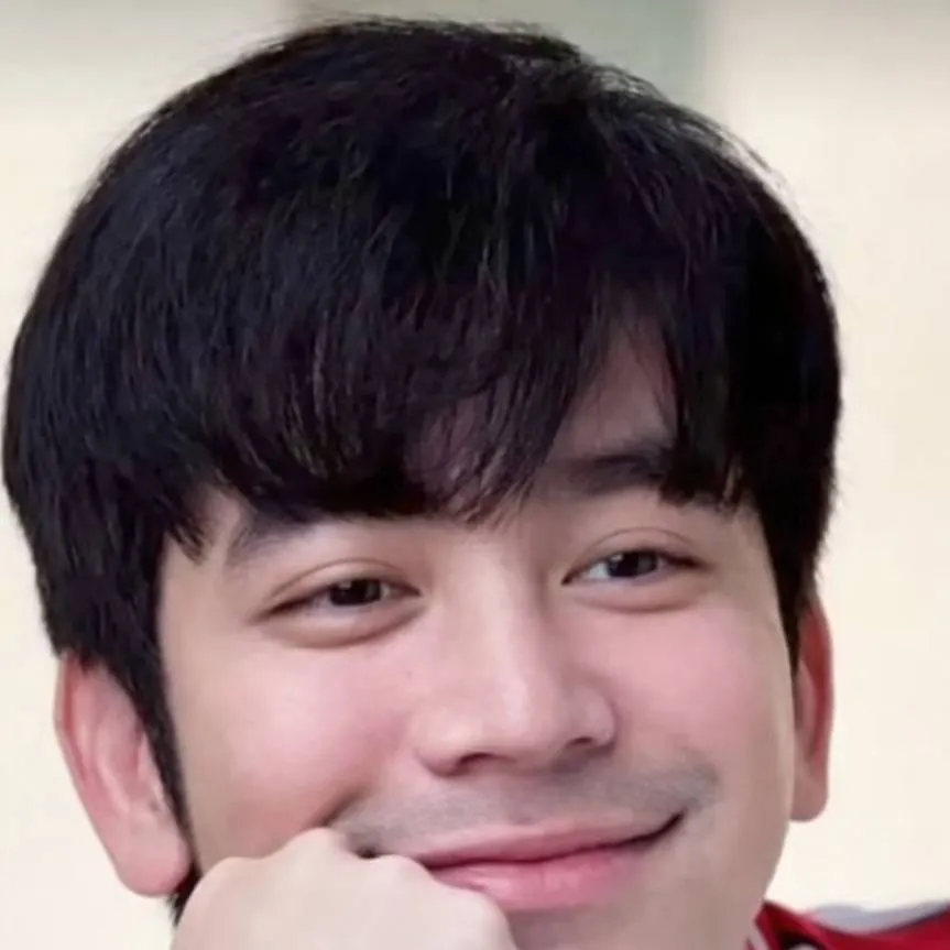 chat with ai character: Joshua Garcia 